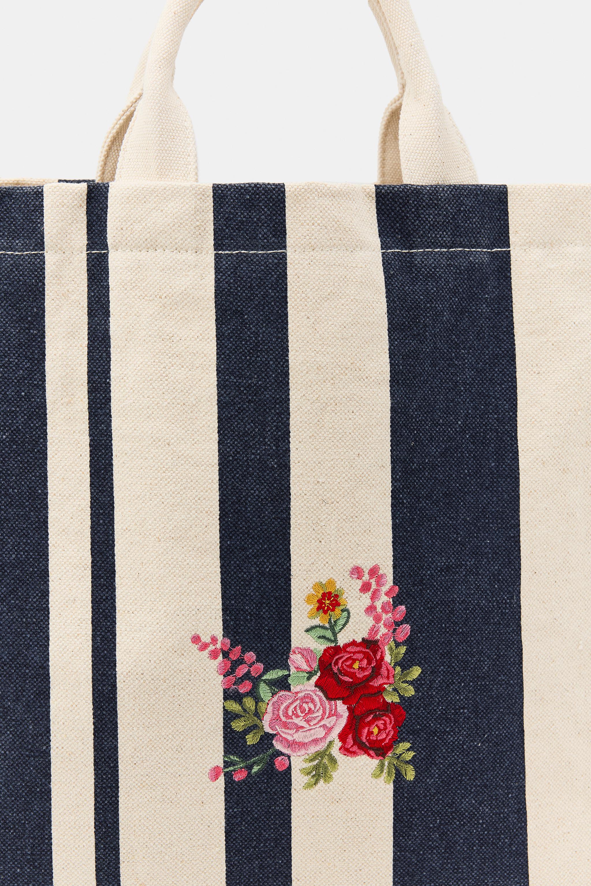MAXI SAC À RAYURES ET FLEURS BRODÉES